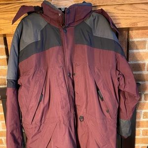 Men’s Cabela heavyweight Dry Plus jacket.